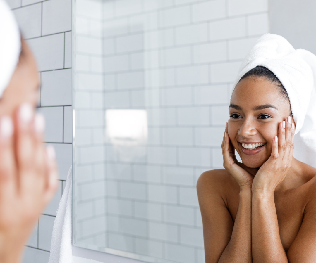 Everything You Need to Know About How to Control Oily Skin Naturally