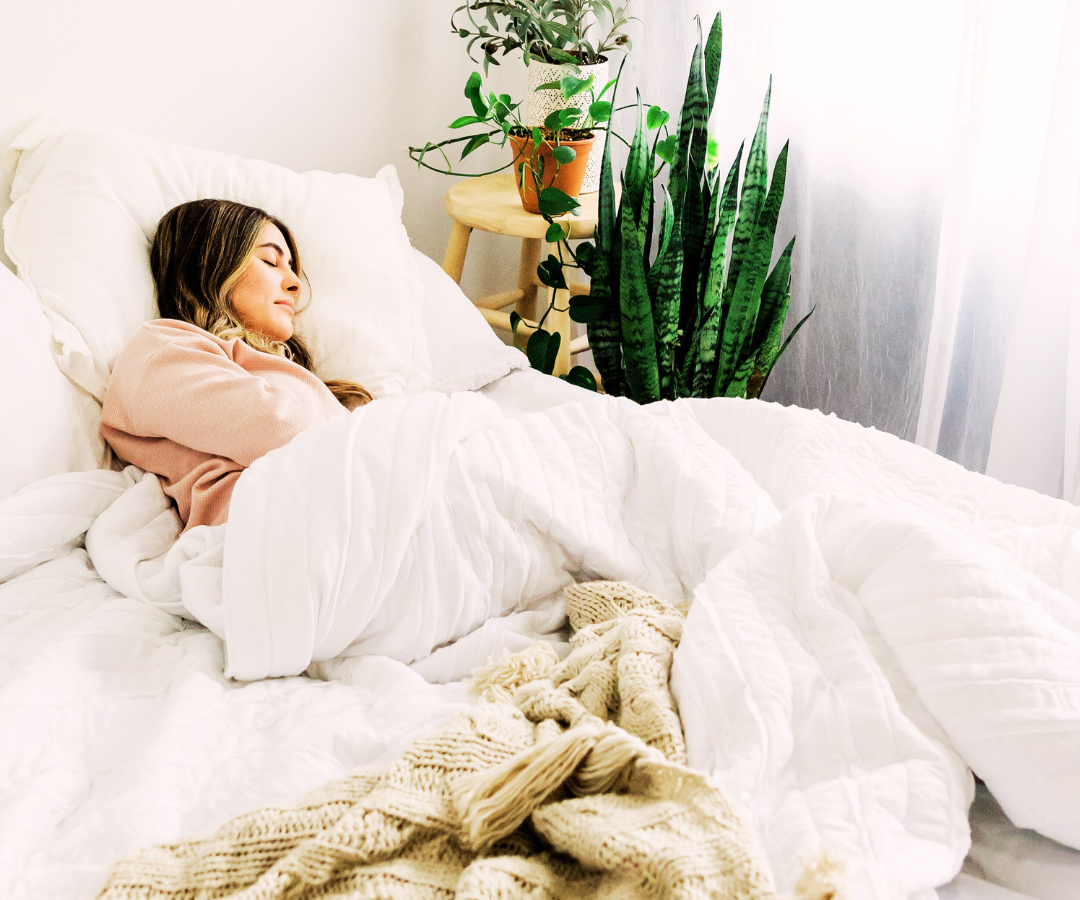 Best Essential Oils for Sleep: The Key to a Restful Night and a Refreshed Morning