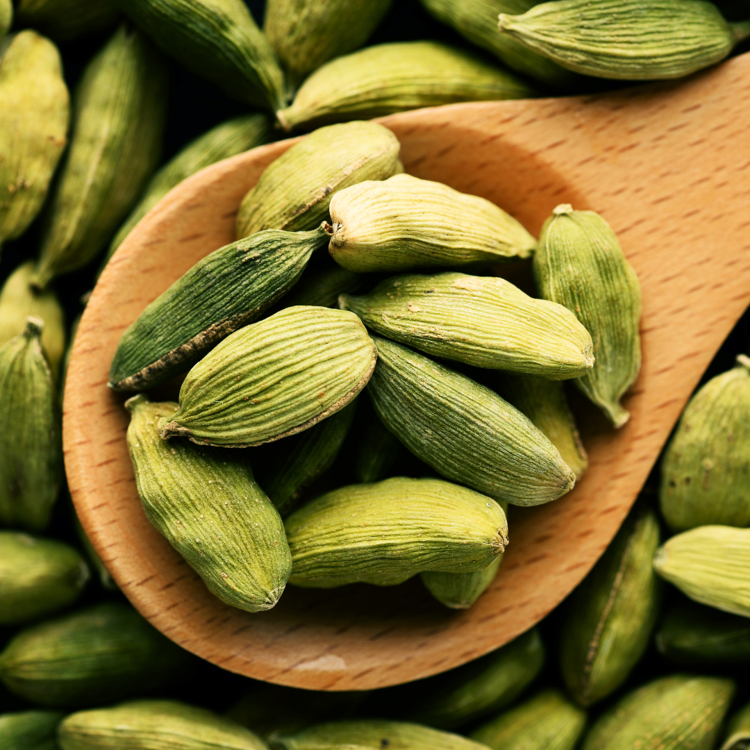 How to Use Cardamom for Comfort and Self-Care