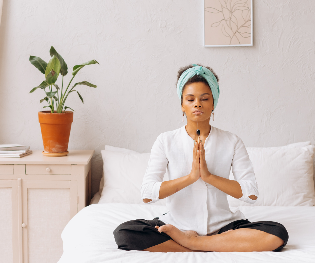 How to Meditate Before Bed and Unruffle Your Mind